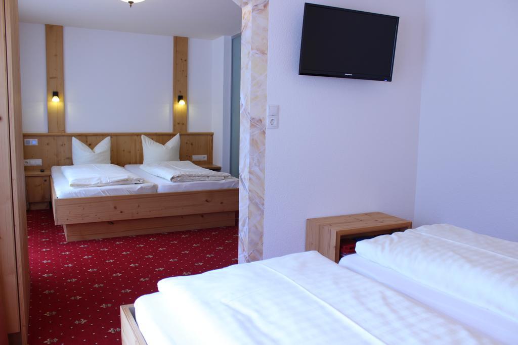 Hotel Restaurant Thurner Zams Room photo